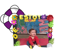 Niña con libro - Centro Fundech